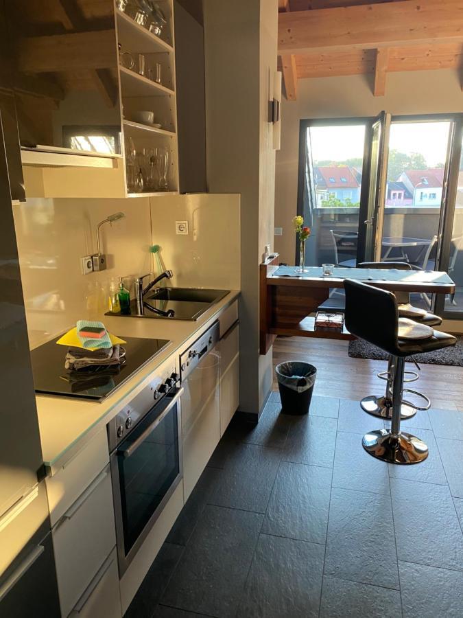 Apartment Mit Dachloggia ซาร์ลุย ภายนอก รูปภาพ