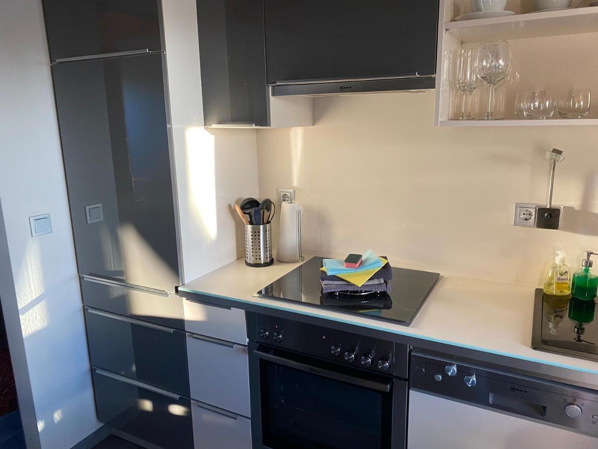 Apartment Mit Dachloggia ซาร์ลุย ภายนอก รูปภาพ