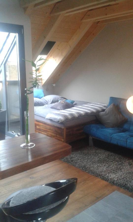 Apartment Mit Dachloggia ซาร์ลุย ภายนอก รูปภาพ